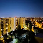 Cloudscape Apartment Near National Arena & Mega Mall