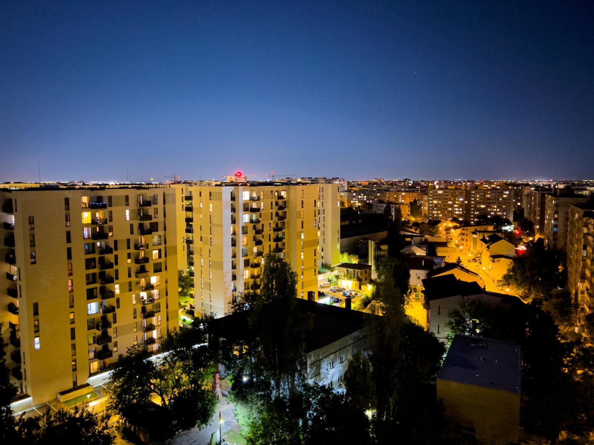 Apartament Cloudscape Near National Arena & Mega Mall *